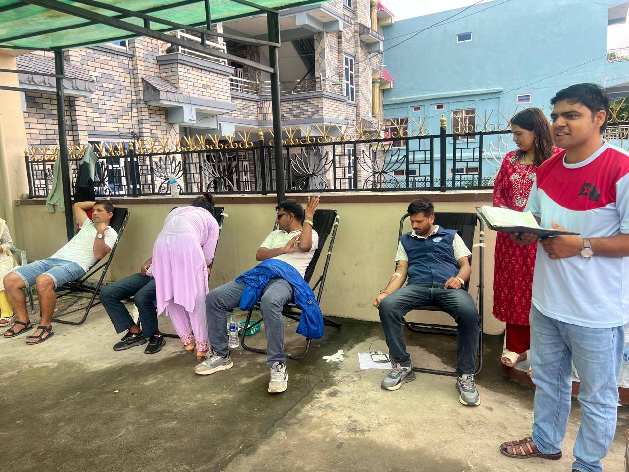 निजामती कर्मचारी संगठन सुर्खेतद्वारा रक्तदान कार्यक्रम